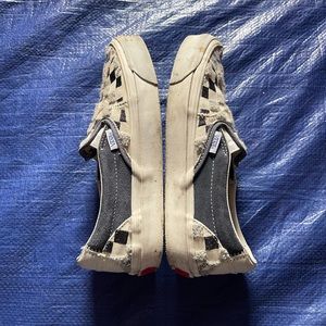 Van slip on size 6.5 women